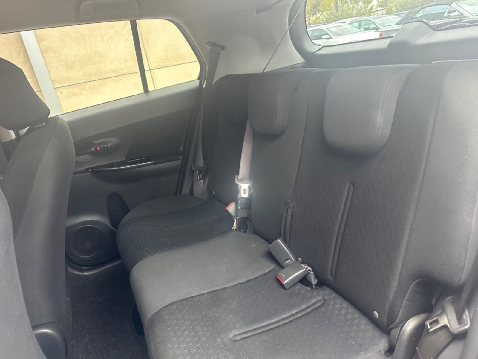 2009 Gray /Black Scion xD 5-Door (JTKKU104X9J) with an 1.8L L4 DOHC16V engine, automatic transmission, located at 30 S. Berkeley Avenue, Pasadena, CA, 91107, (626) 248-7567, 34.145447, -118.109398 - The 2009 Scion XD 4-Door Hatchback is a compact, versatile, and stylish vehicle that offers an exceptional driving experience. Located in the heart of Pasadena, CA, our dealership specializes in a comprehensive selection of used BHPH (Buy Here Pay Here) cars, including the dynamic Scion XD. This veh - Photo #16
